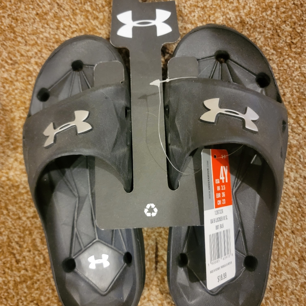 Under Armour Boys Slides